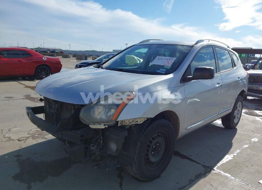 Photo 2 of 2014 Nissan Rogue SELECT S (VIN JN8AS5MT7EW623124)