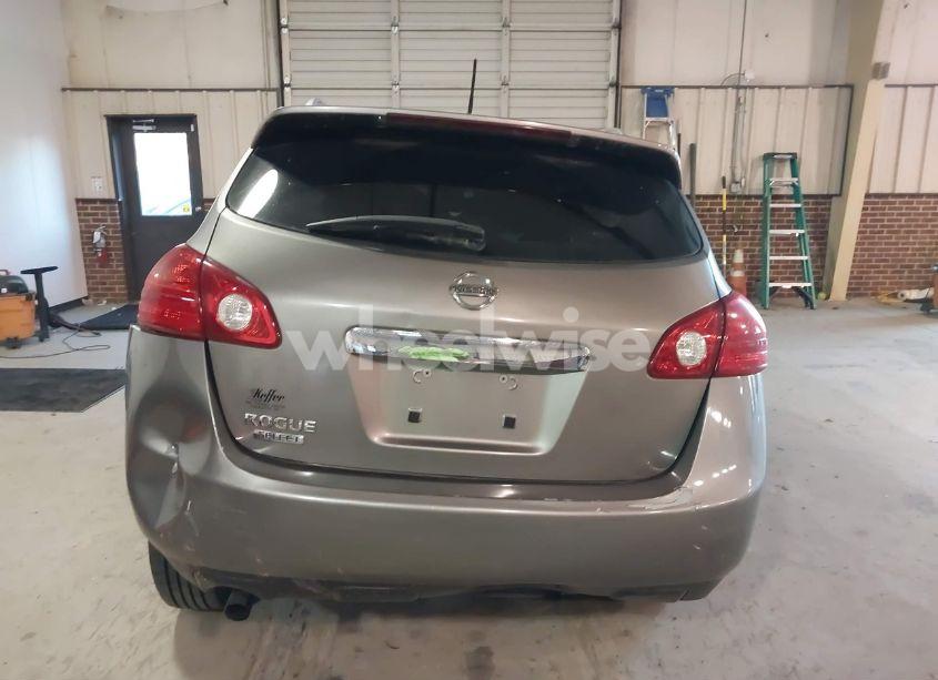 Photo 15 of 2015 Nissan Rogue SELECT S (VIN JN8AS5MT7FW151816)