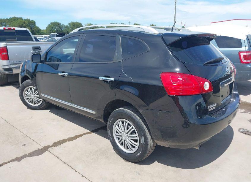 Photo 3 of 2015 Nissan Rogue SELECT S (VIN JN8AS5MT7FW665262)