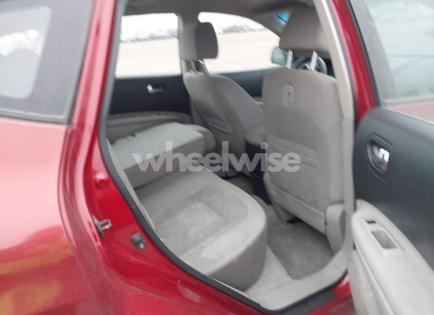 Photo 8 of 2015 Nissan Rogue SELECT S (VIN JN8AS5MT7FW666038)