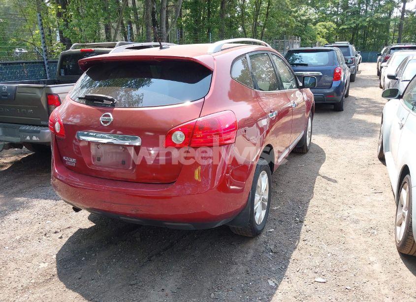 Photo 4 of 2015 Nissan Rogue SELECT S (VIN JN8AS5MT7FW669425)