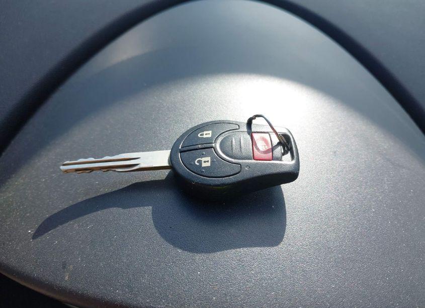 Photo 11 of 2010 Nissan Rogue S (VIN JN8AS5MT8AW025800)