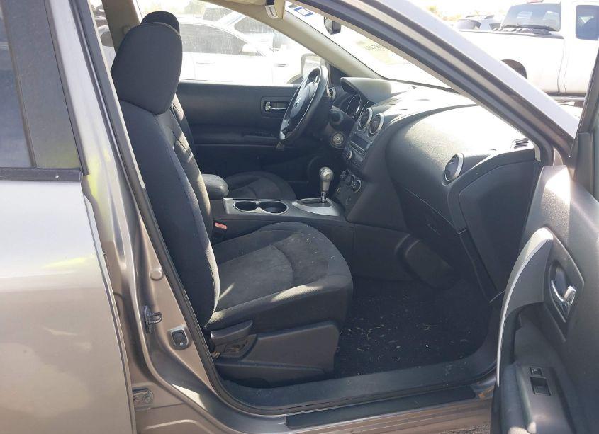 Photo 5 of 2010 Nissan Rogue S (VIN JN8AS5MT8AW027210)