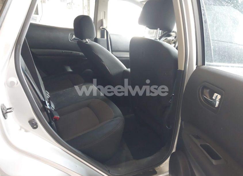 Photo 8 of 2010 Nissan Rogue SL (VIN JN8AS5MT8AW507022)