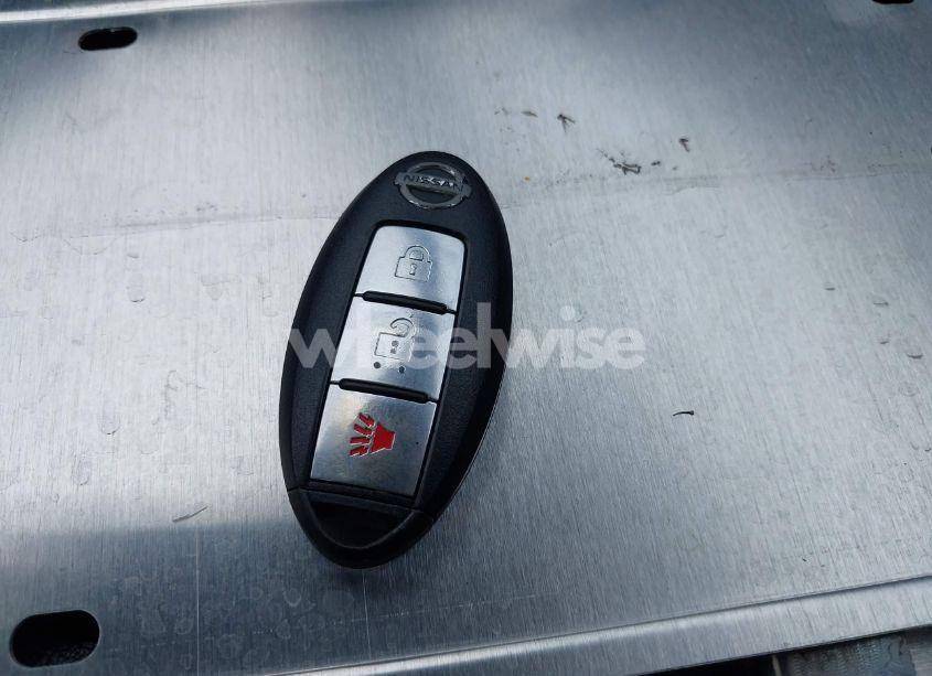 Photo 11 of 2011 Nissan Rogue SV (VIN JN8AS5MT8BW161832)