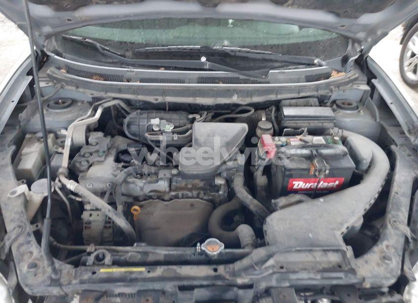 Photo 10 of 2011 Nissan Rogue SV (VIN JN8AS5MT8BW164214)