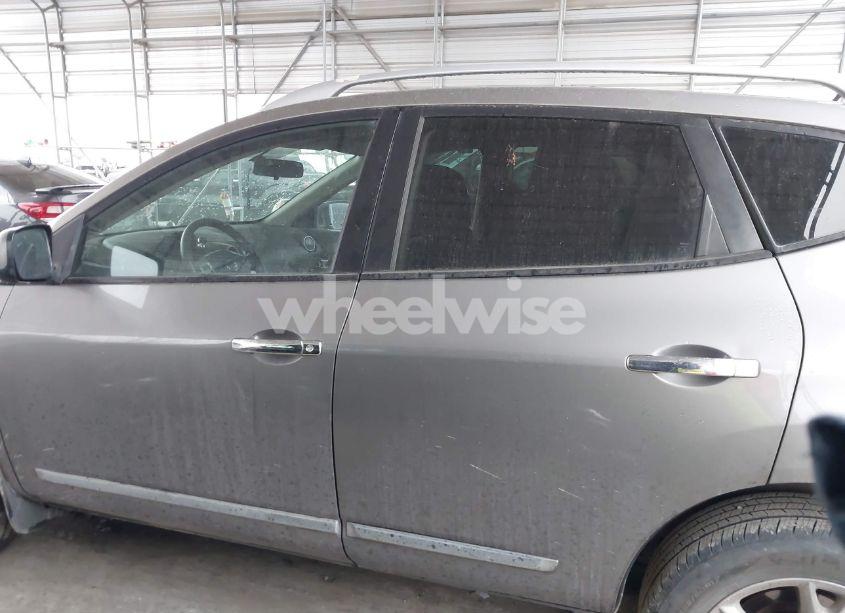 Photo 15 of 2011 Nissan Rogue SV (VIN JN8AS5MT8BW164214)