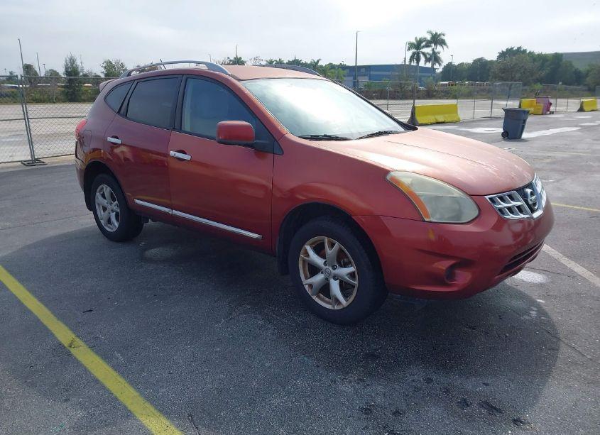 2011 Nissan Rogue SV (VIN JN8AS5MT8BW175133) main photo