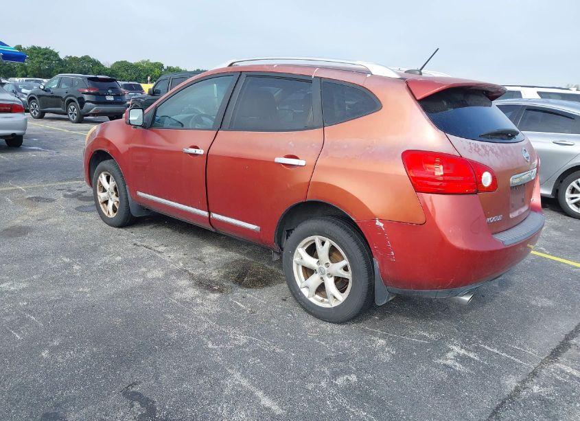 Photo 3 of 2011 Nissan Rogue SV (VIN JN8AS5MT8BW175133)