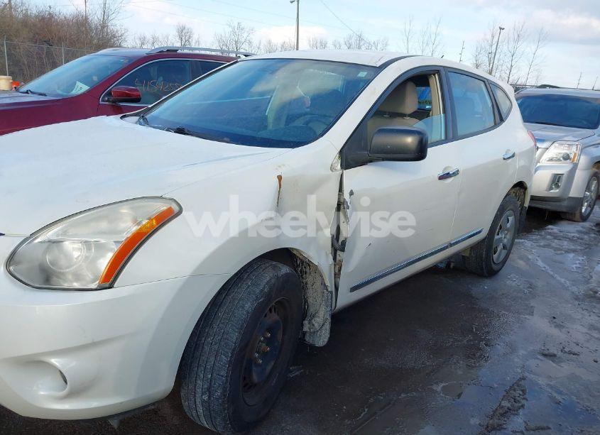 Photo 6 of 2011 Nissan Rogue S (VIN JN8AS5MT8BW181143)
