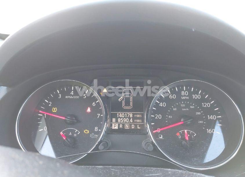 Photo 7 of 2011 Nissan Rogue S (VIN JN8AS5MT8BW181143)