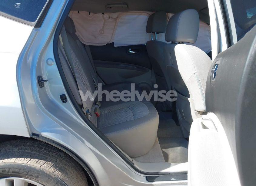 Photo 8 of 2012 Nissan Rogue SV (VIN JN8AS5MT8CW255419)