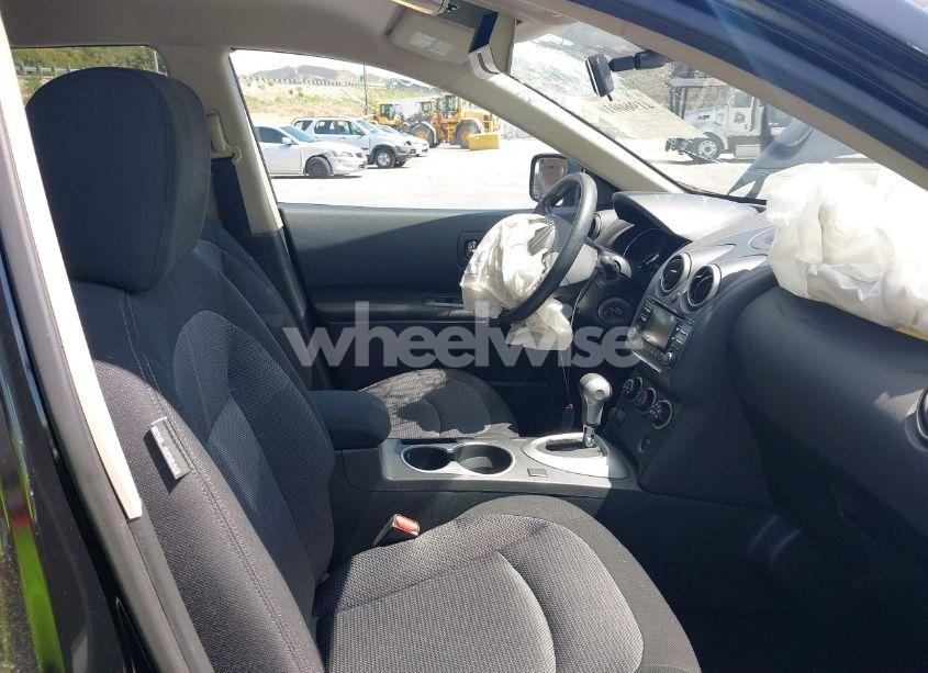 Photo 5 of 2012 Nissan Rogue SV (VIN JN8AS5MT8CW294799)