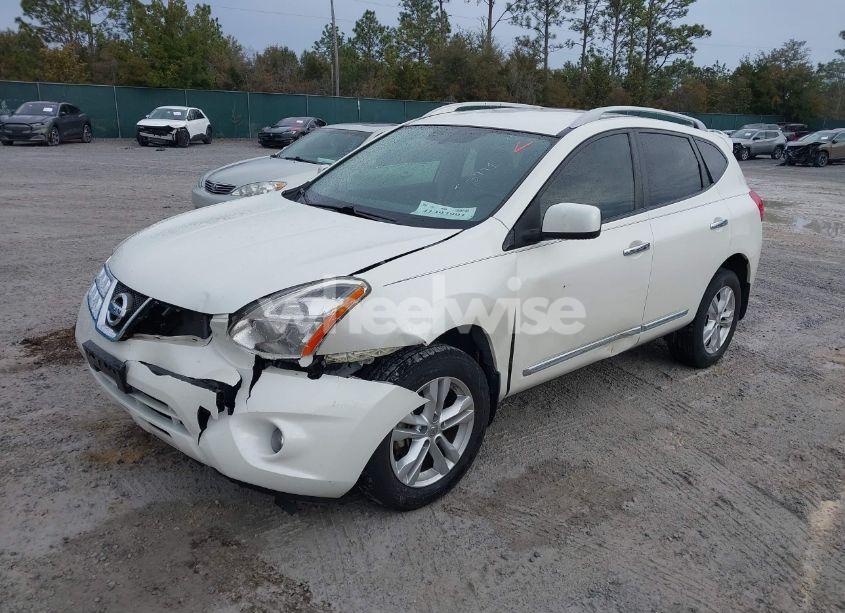 Photo 2 of 2012 Nissan Rogue SV (VIN JN8AS5MT8CW300682)