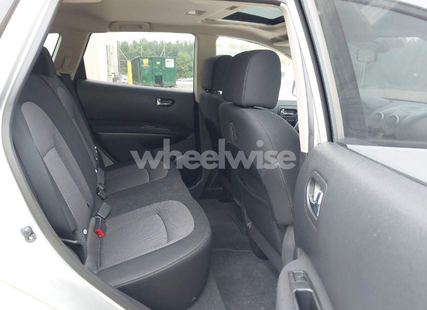 Photo 8 of 2012 Nissan Rogue SV (VIN JN8AS5MT8CW601582)