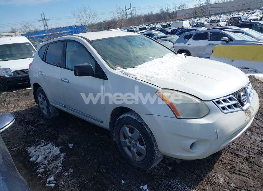 2013 Nissan Rogue S (VIN JN8AS5MT8DW042195) main photo
