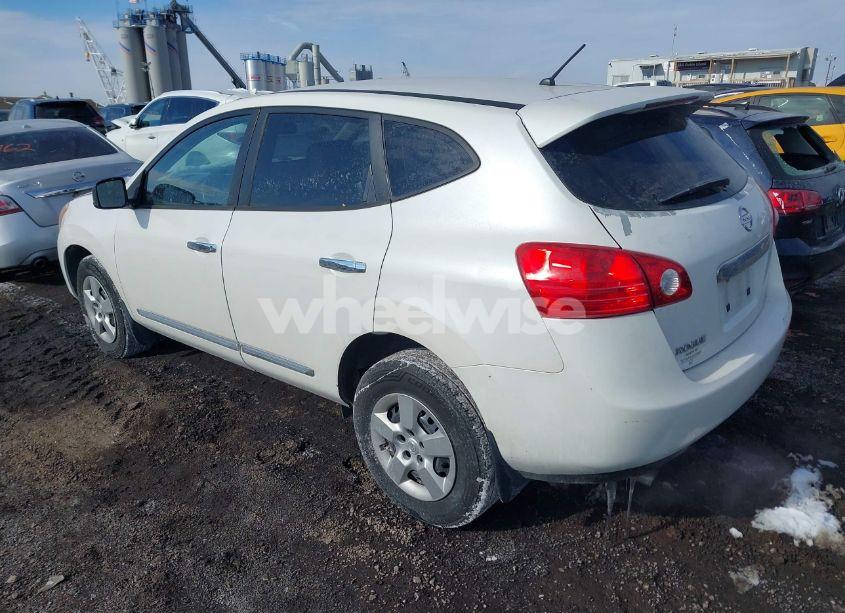 Photo 3 of 2013 Nissan Rogue S (VIN JN8AS5MT8DW042195)