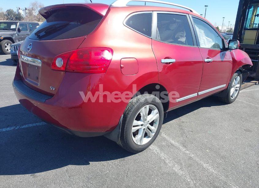 Photo 4 of 2013 Nissan Rogue SV (VIN JN8AS5MT8DW505887)