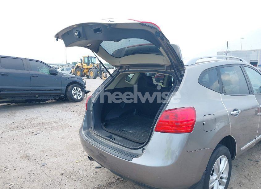 Photo 18 of 2013 Nissan Rogue SV (VIN JN8AS5MT8DW514928)