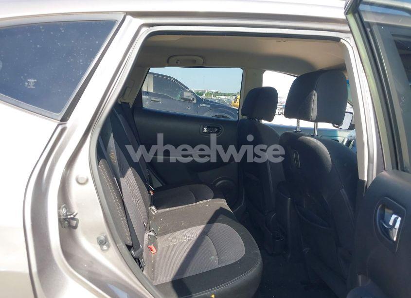 Photo 8 of 2013 Nissan Rogue SV (VIN JN8AS5MT8DW514928)