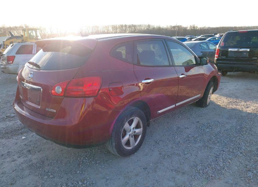 Photo 4 of 2013 Nissan Rogue S (VIN JN8AS5MT8DW526531)