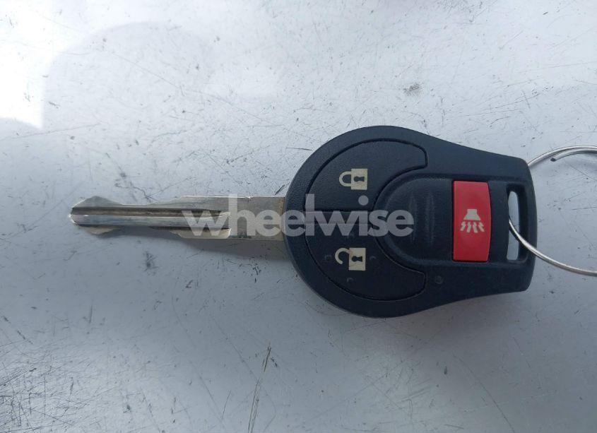 Photo 11 of 2014 Nissan Rogue SELECT S (VIN JN8AS5MT8EW608244)