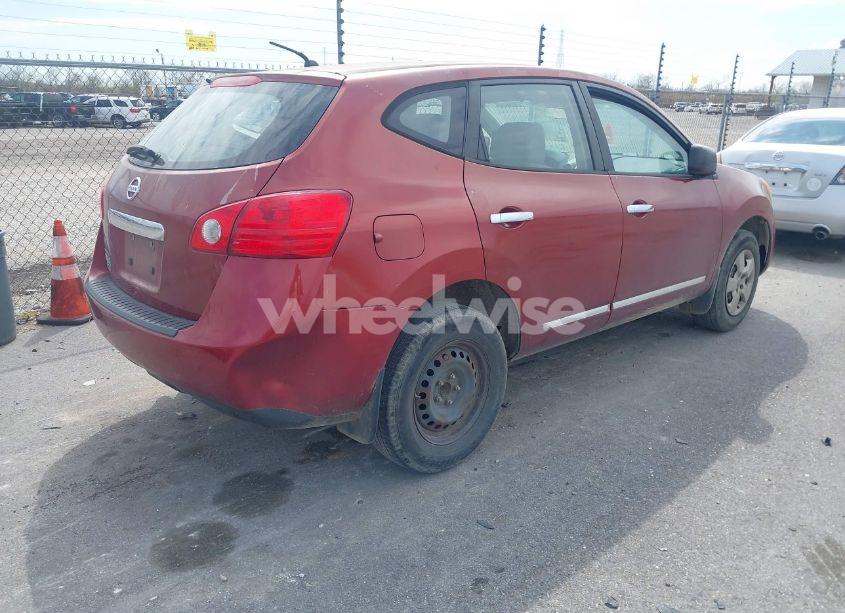 Photo 4 of 2014 Nissan Rogue SELECT S (VIN JN8AS5MT8EW608244)