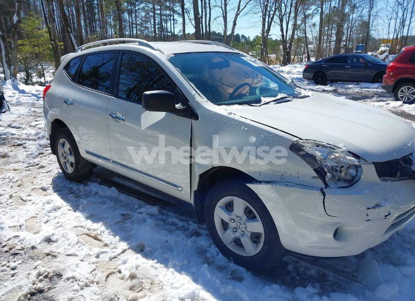 2014 Nissan Rogue SELECT S (VIN JN8AS5MT8EW610348) main photo