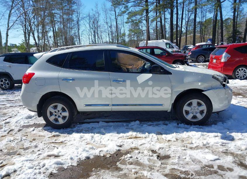 Photo 14 of 2014 Nissan Rogue SELECT S (VIN JN8AS5MT8EW610348)