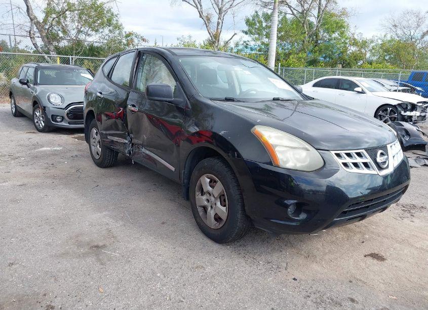 2014 Nissan Rogue SELECT S (VIN JN8AS5MT8EW617851) main photo