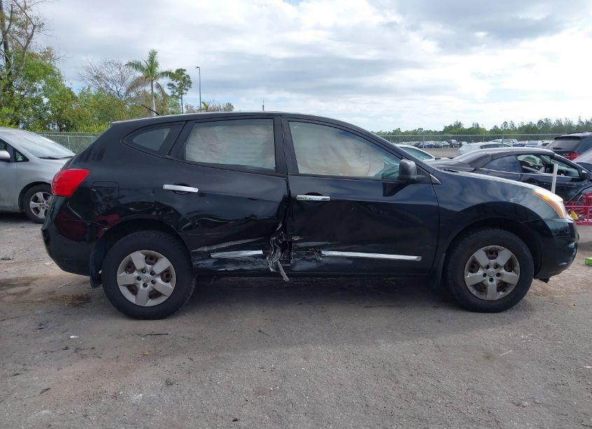 Photo 13 of 2014 Nissan Rogue SELECT S (VIN JN8AS5MT8EW617851)