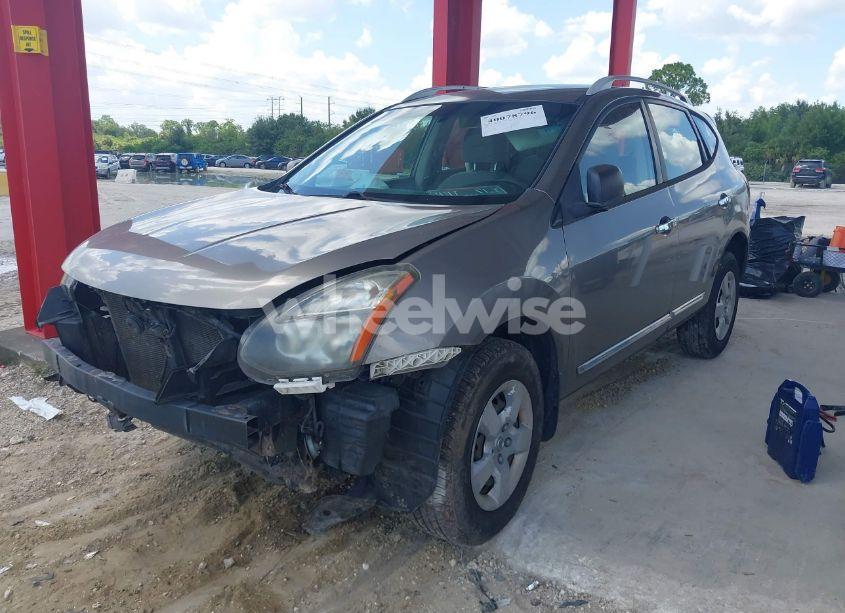 Photo 2 of 2014 Nissan Rogue SELECT S (VIN JN8AS5MT8EW622063)