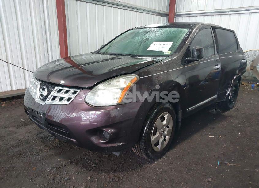 Photo 2 of 2015 Nissan Rogue SELECT S (VIN JN8AS5MT8FW160783)