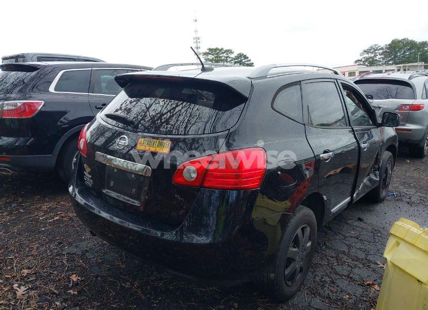 Photo 4 of 2015 Nissan Rogue SELECT S (VIN JN8AS5MT8FW663021)