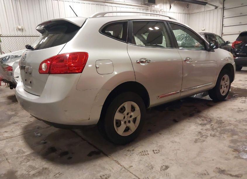 Photo 4 of 2015 Nissan Rogue SELECT S (VIN JN8AS5MT8FW665903)