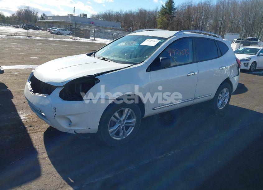 Photo 2 of 2015 Nissan Rogue SELECT S (VIN JN8AS5MT8FW668025)