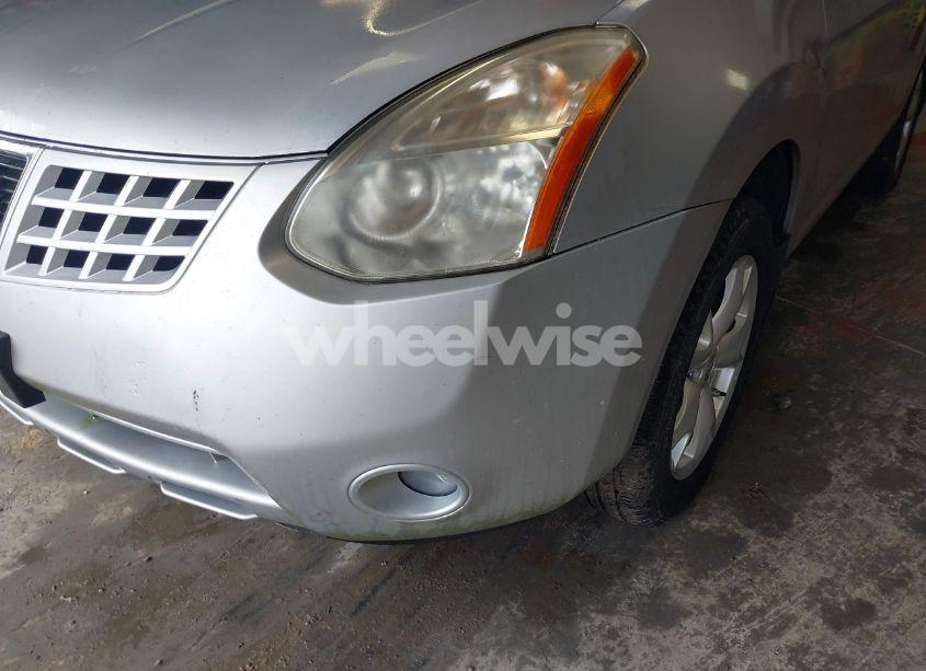 Photo 6 of 2010 Nissan Rogue SL (VIN JN8AS5MT9AW006009)