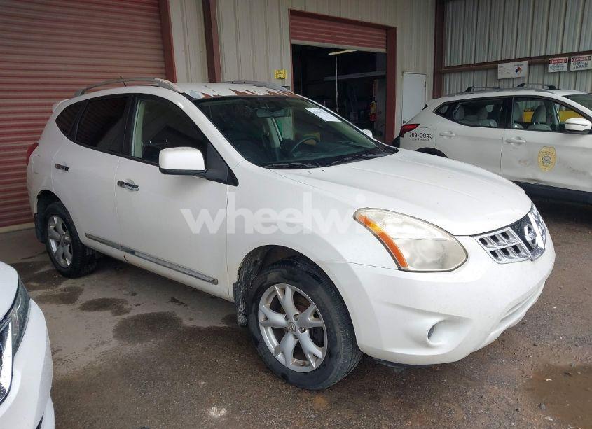 2011 Nissan Rogue SV (VIN JN8AS5MT9BW168739) main photo