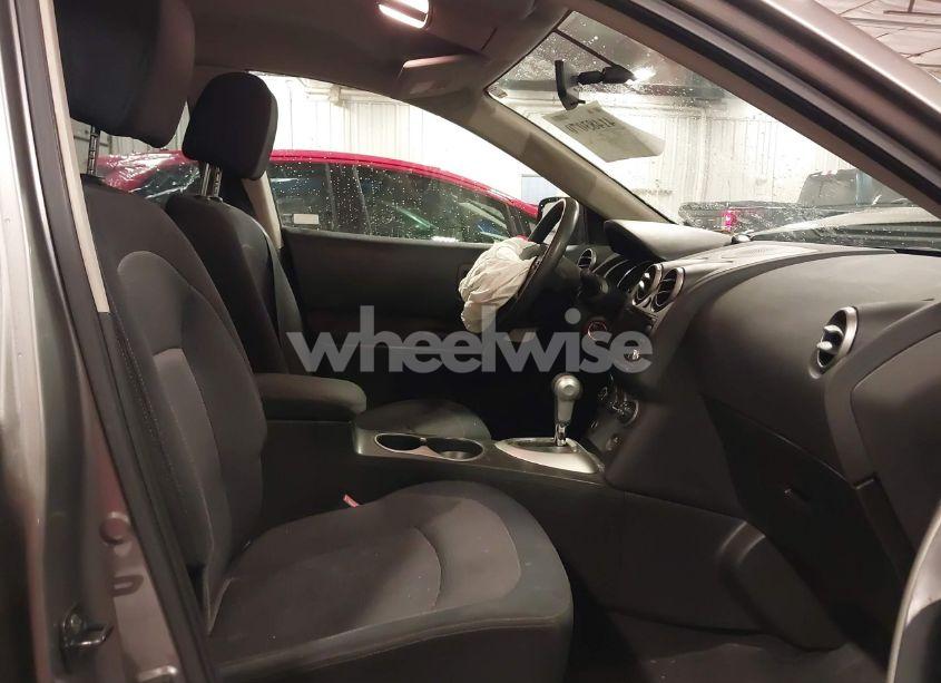 Photo 5 of 2011 Nissan Rogue SV (VIN JN8AS5MT9BW566632)