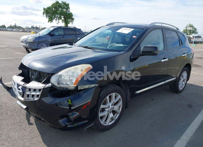 Photo 2 of 2011 Nissan Rogue SV (VIN JN8AS5MT9BW574391)