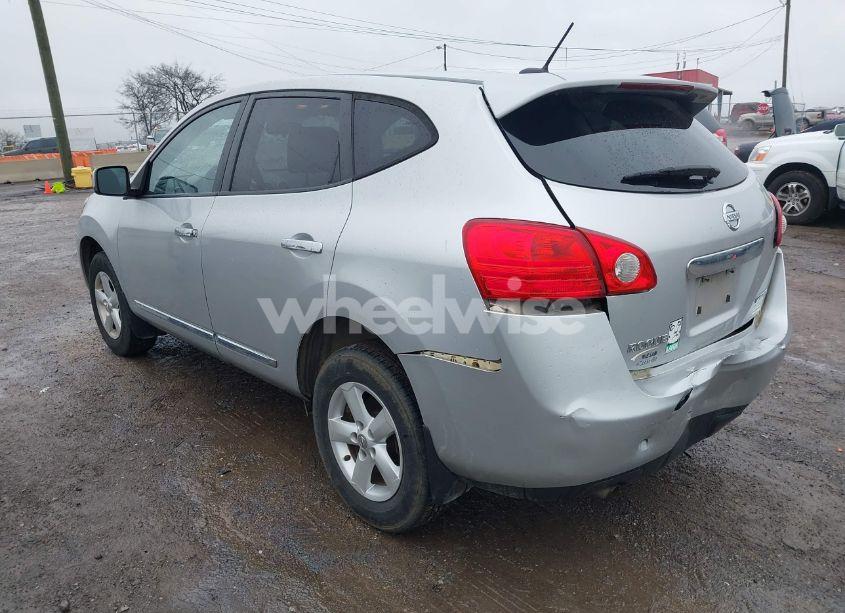 Photo 3 of 2013 Nissan Rogue S (VIN JN8AS5MT9DW540941)