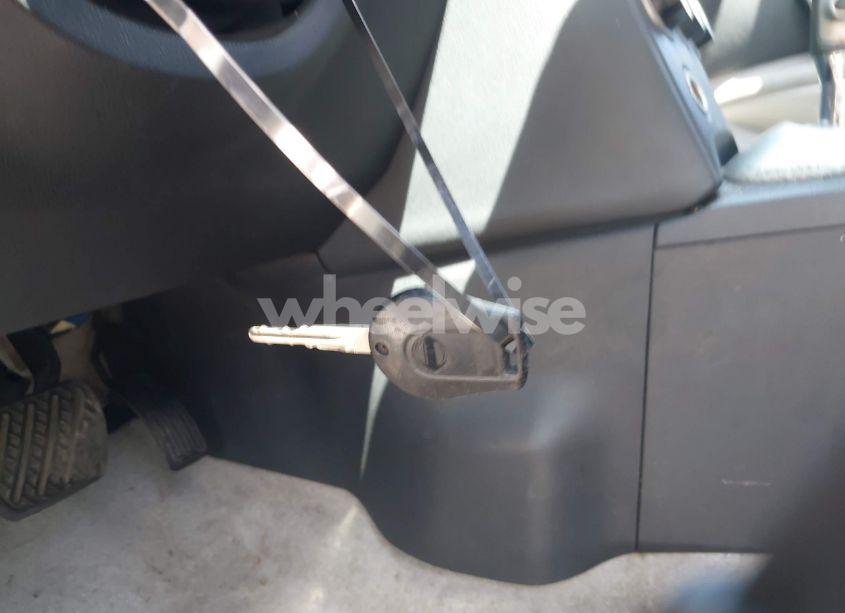 Photo 11 of 2013 Nissan Rogue S (VIN JN8AS5MT9DW542785)