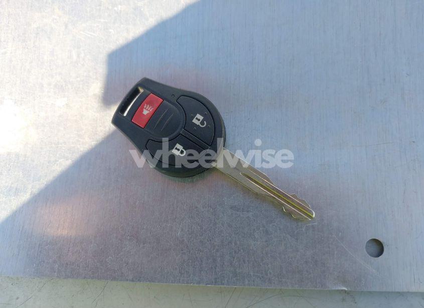 Photo 11 of 2013 Nissan Rogue S (VIN JN8AS5MT9DW543953)