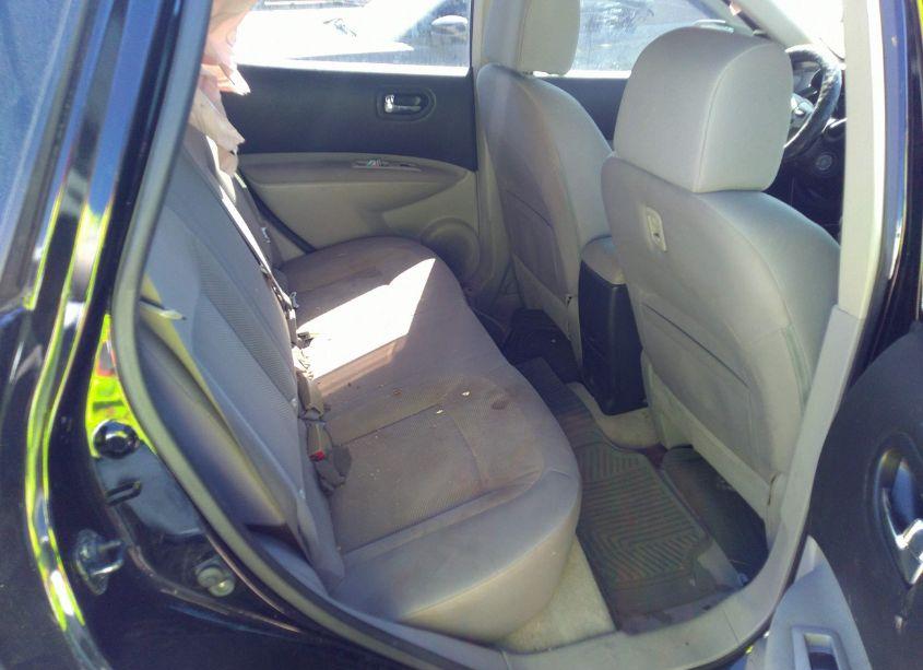 Photo 8 of 2013 Nissan Rogue S (VIN JN8AS5MT9DW545430)