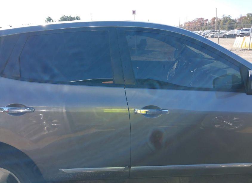 Photo 14 of 2013 Nissan Rogue S (VIN JN8AS5MT9DW550742)