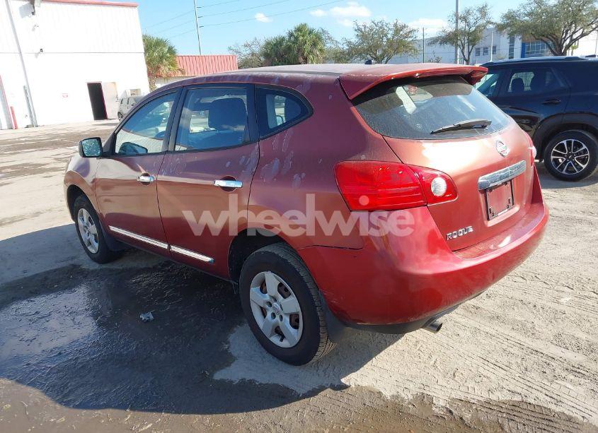 Photo 3 of 2013 Nissan Rogue S (VIN JN8AS5MT9DW552457)