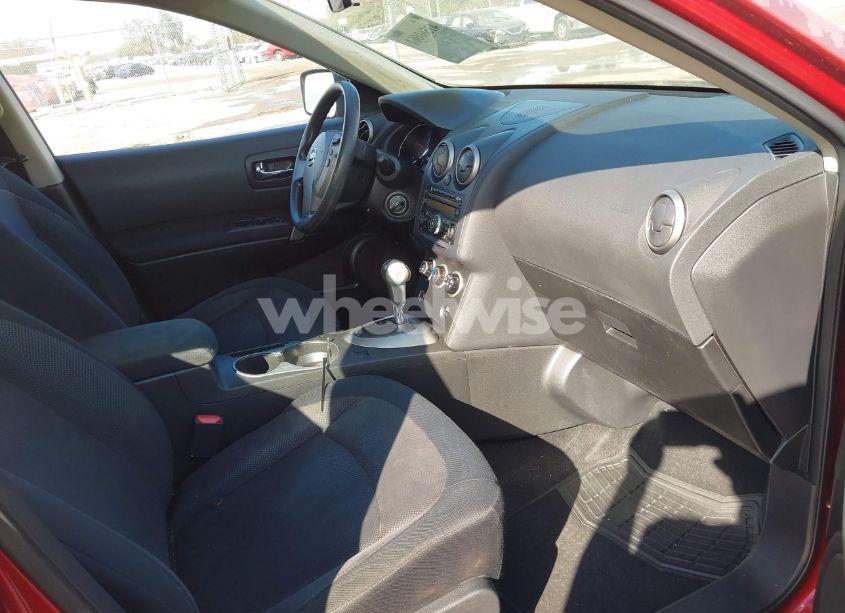 Photo 5 of 2013 Nissan Rogue S (VIN JN8AS5MT9DW552457)