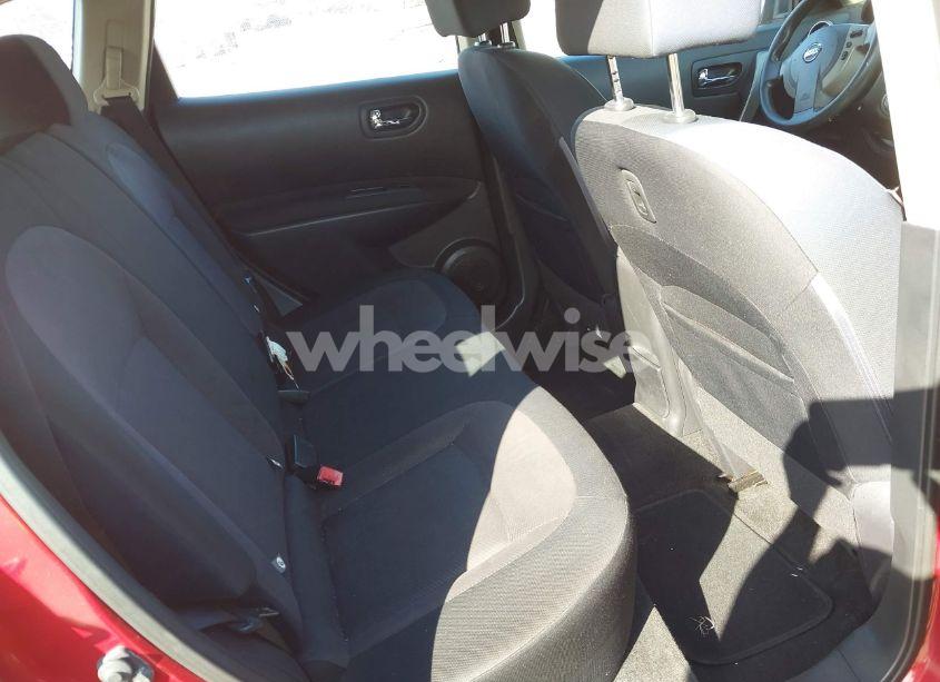 Photo 8 of 2013 Nissan Rogue S (VIN JN8AS5MT9DW552457)