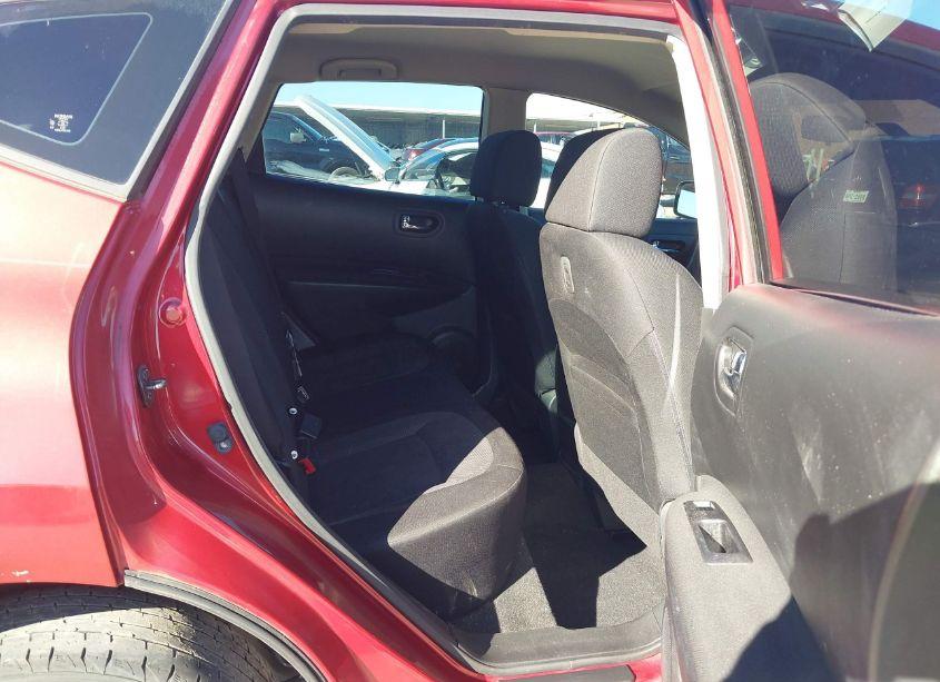 Photo 8 of 2014 Nissan Rogue SELECT S (VIN JN8AS5MT9EW602503)