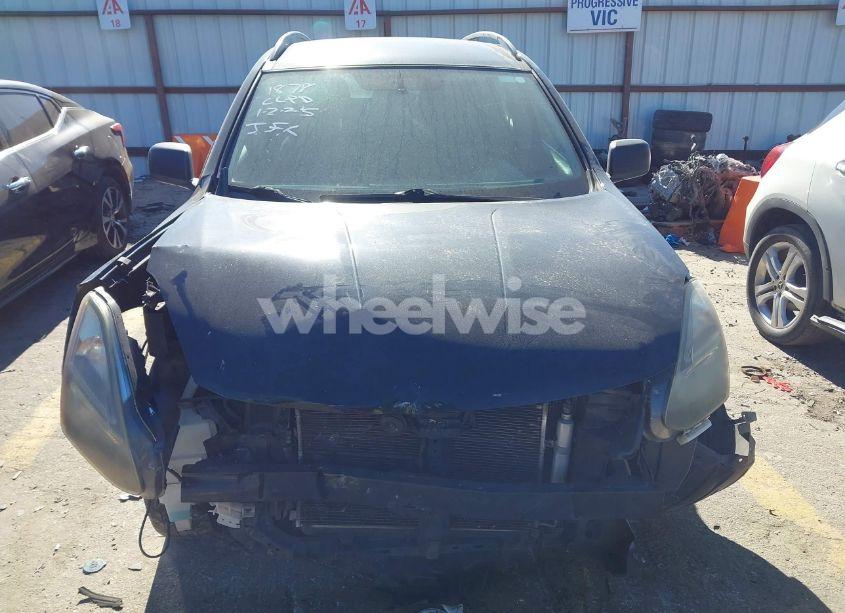 Photo 11 of 2014 Nissan Rogue SELECT S (VIN JN8AS5MT9EW611878)